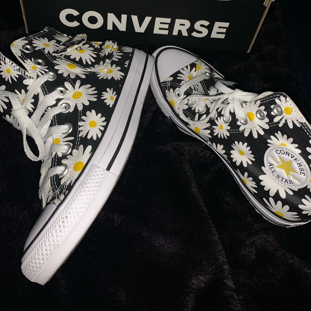 Daisy Converse Sneakers
